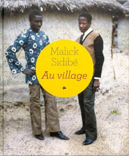 AU VILLAGE de Malick Sidibé